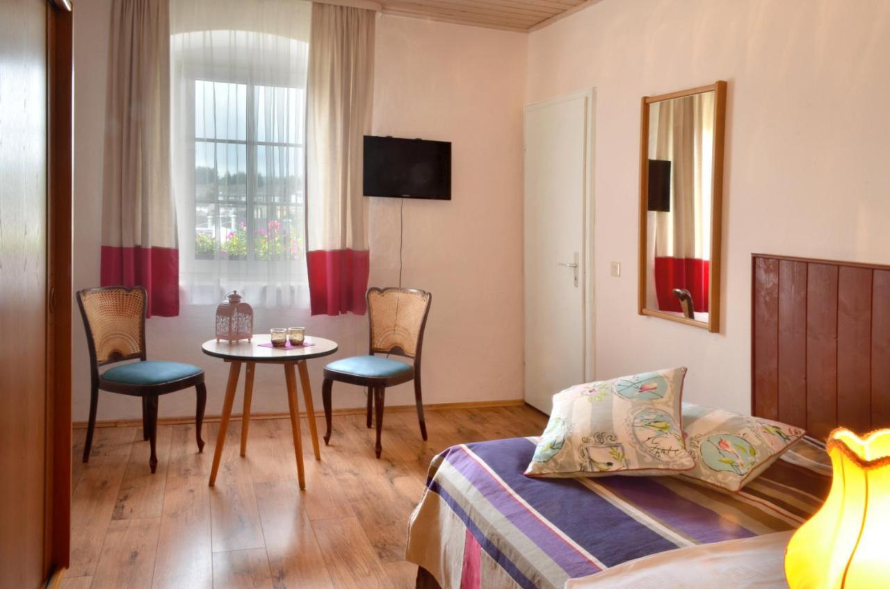 Gasthof Deutscher Adler Und Hotel Puchtler Bischofsgrün エクステリア 写真